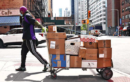 How Covid-19 Will Change Holiday Shopping How Covid-19 Will Change Holiday Shopping